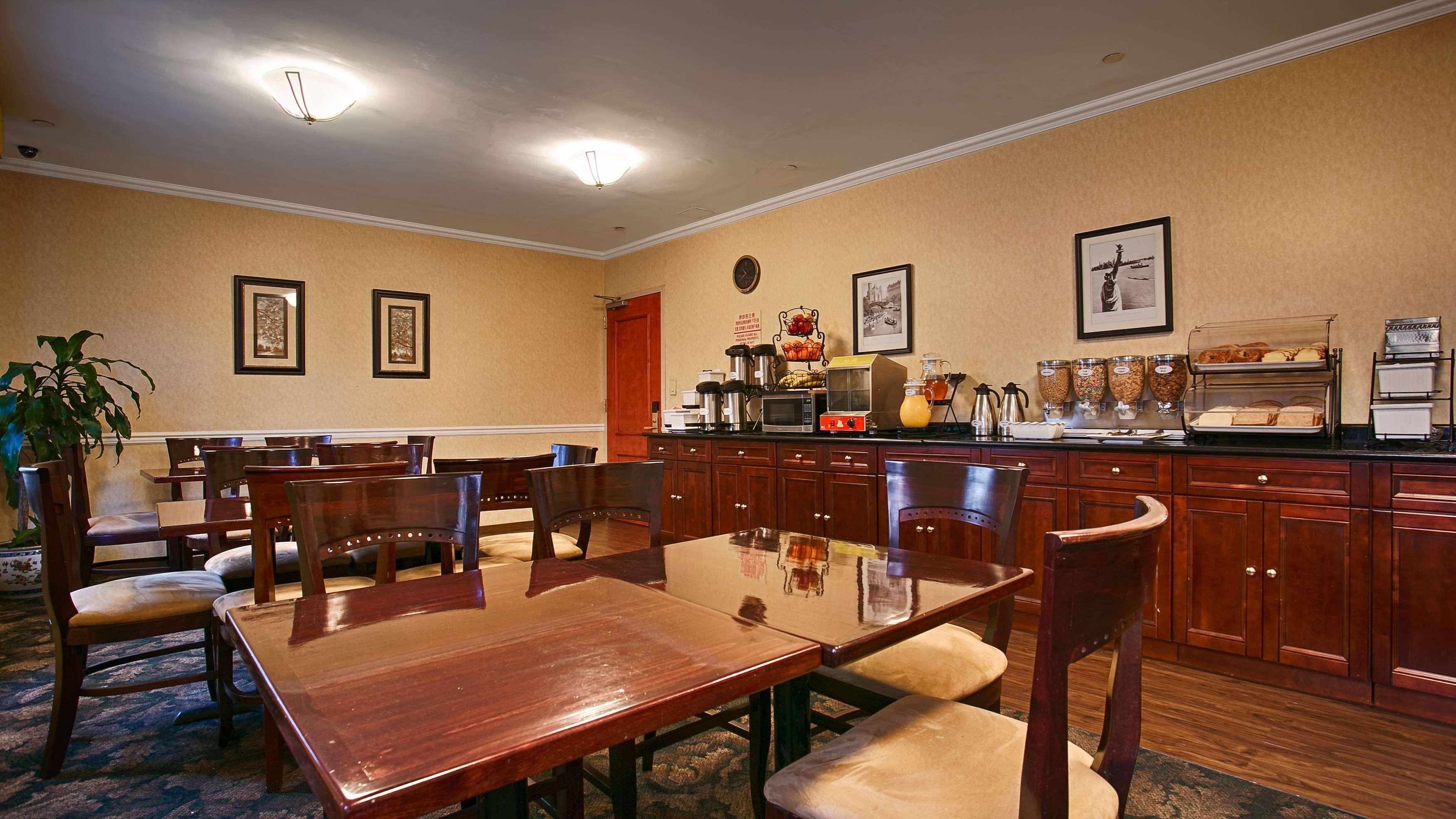 ניו יורק Best Western Queens Court מראה חיצוני תמונה