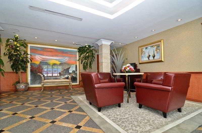 ניו יורק Best Western Queens Court מראה חיצוני תמונה